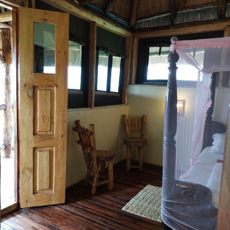 Songbird Safari Lodge & Campsite Katunguru Exterior foto